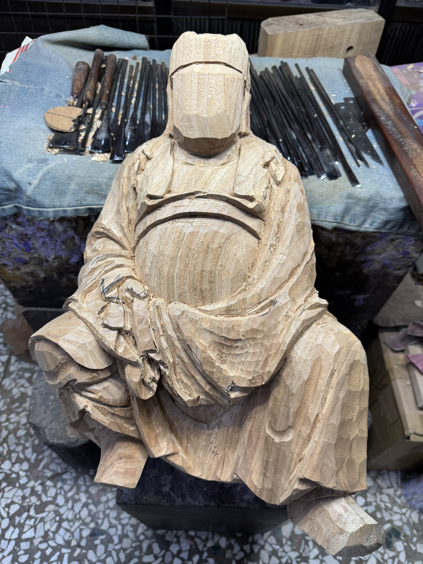 廣澤尊王神尊雕刻進度